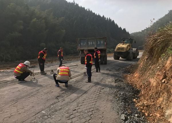 路面弯沉检测-道路检测